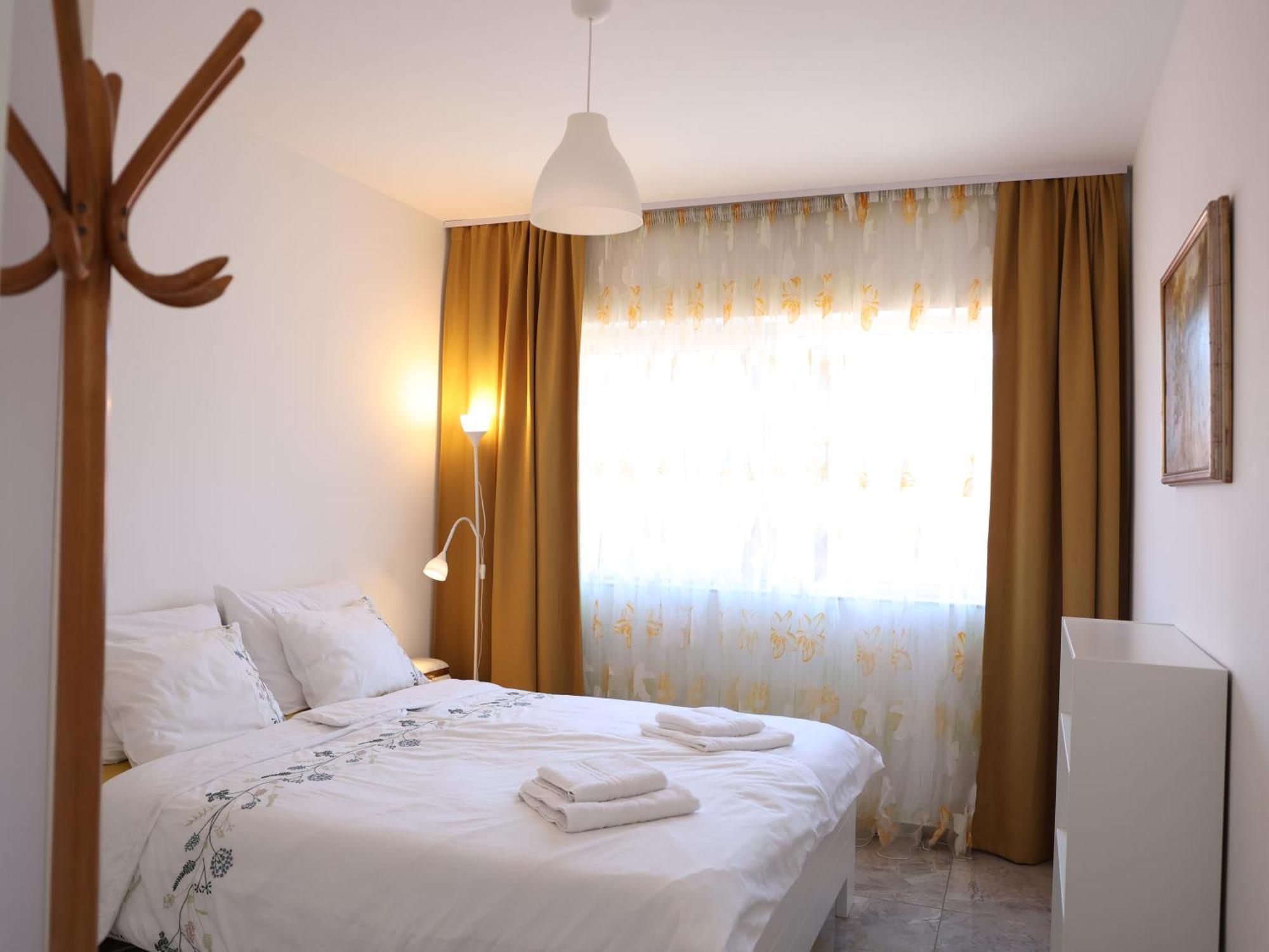 Lux House Olga Appartement Ruma Buitenkant foto