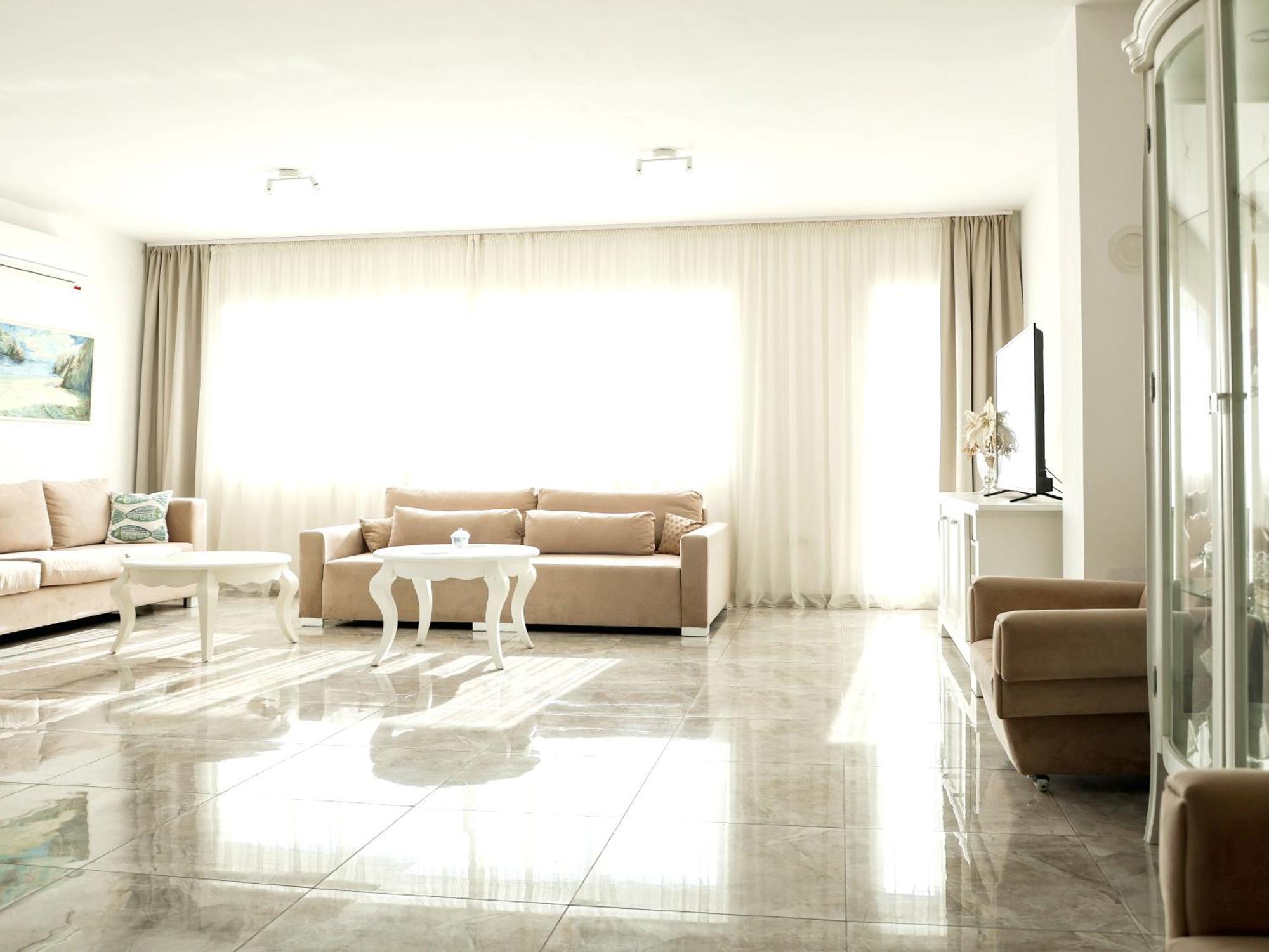 Lux House Olga Appartement Ruma Buitenkant foto