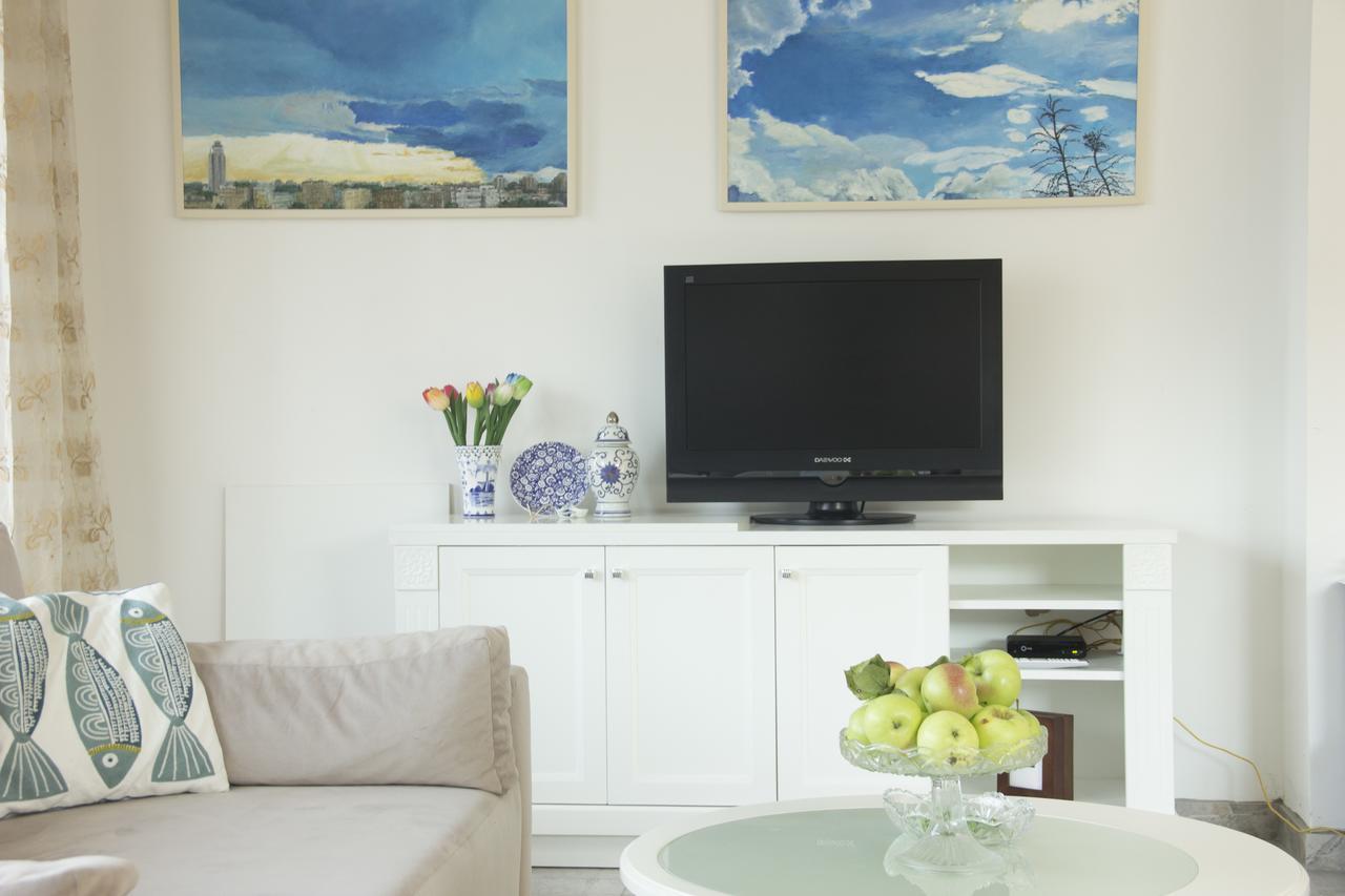 Lux House Olga Appartement Ruma Buitenkant foto